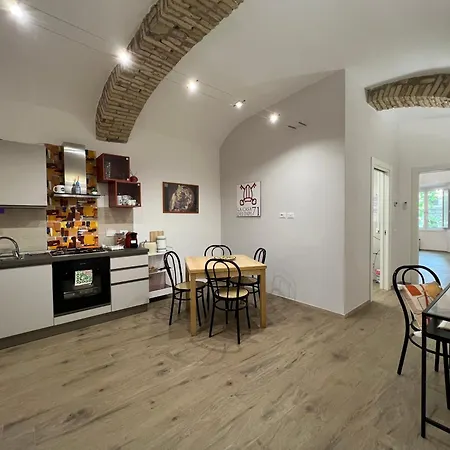 La Casa Dei Papi 71 Roma