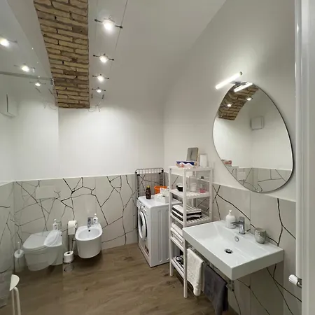 La Casa Dei Papi 71 *